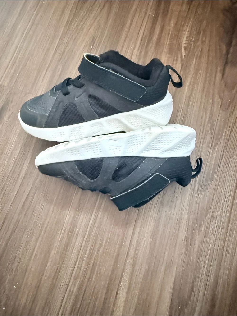 Nike lightweight kids
